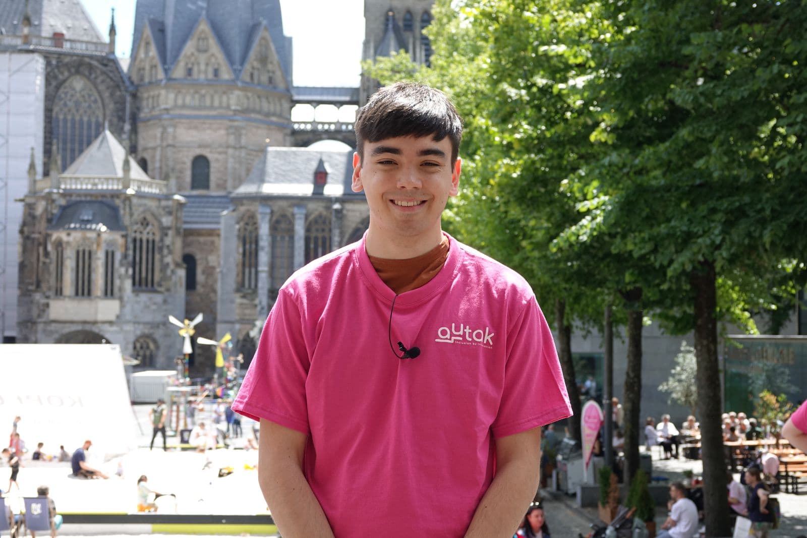 Autak-Stand in der Aachener Innenstadt.